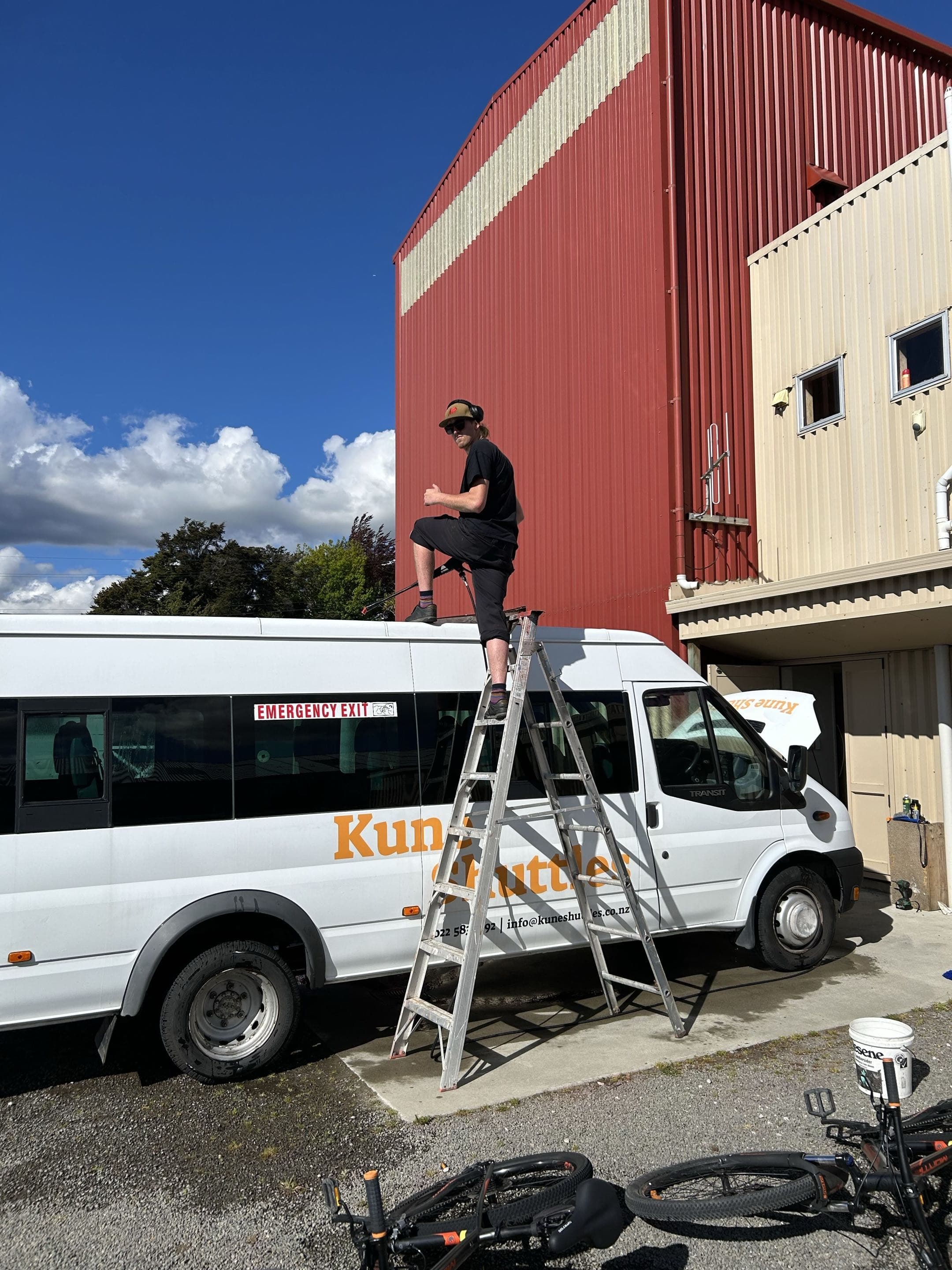 Loading bikes on the Kune shuttle van